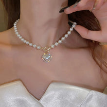 Charger l'image dans la galerie, collier de perle Gisyia studio